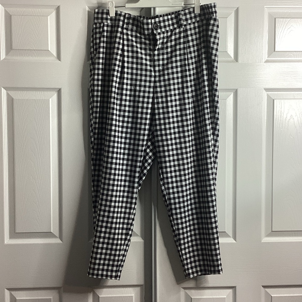 Studio by Torrid Black & White Plaid Bombshell Skinny Dress Pants 20